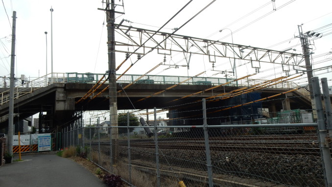 第一流山街道跨線道路橋