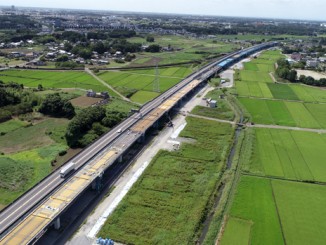 館野高架橋