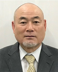 先本　勉