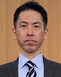 西川　宇市郎
